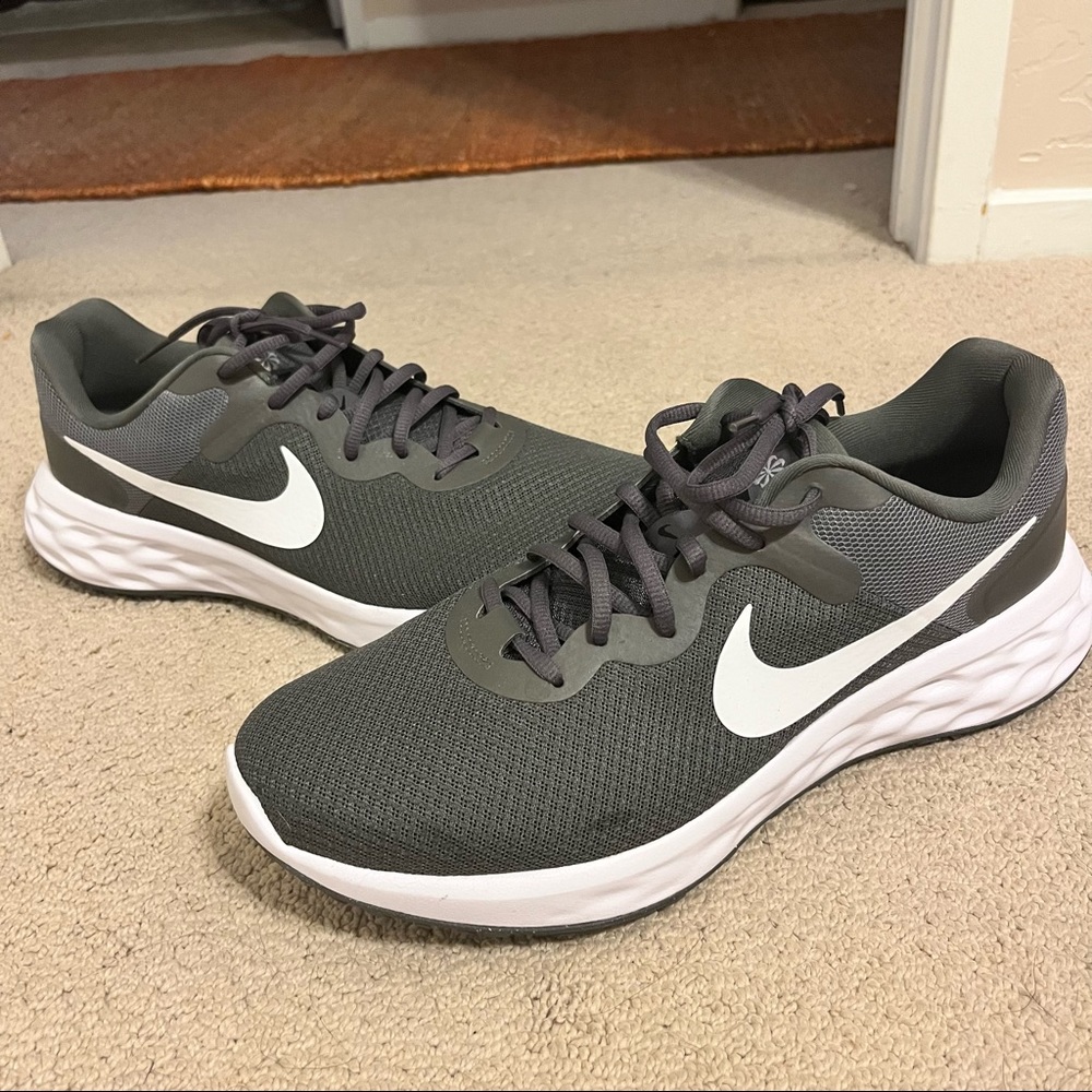 Nike Running Shoes- Mens